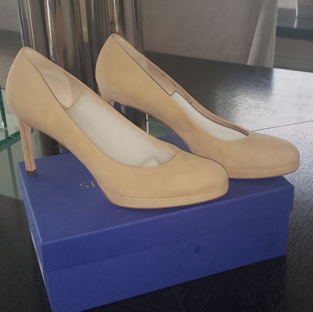 NIB Stuart Weitzman Suede Roundtoe Pump 10.5